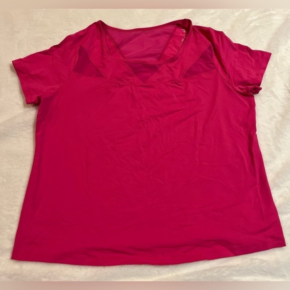 Livi Active Tops - Livi Active 14/16 pink exercise tshirt with mesh barbiecore mean girls valentine